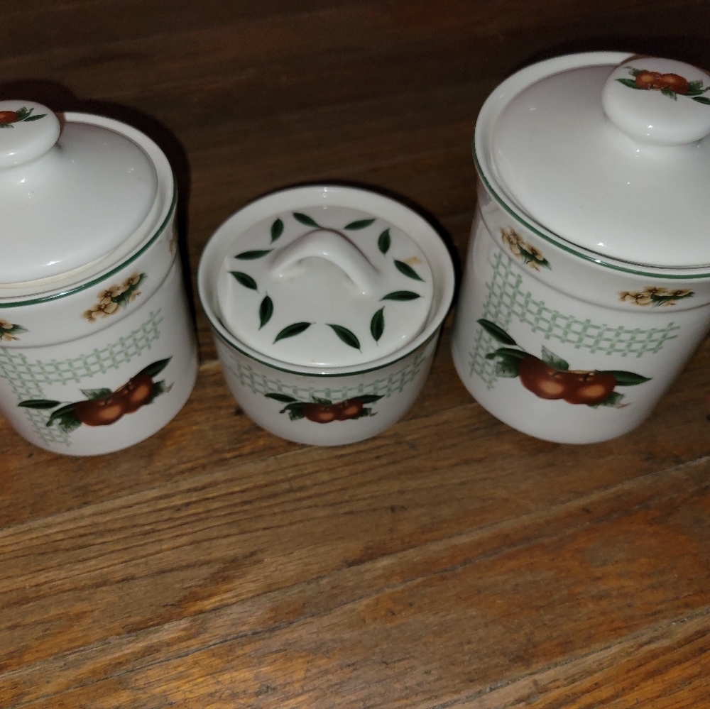 Cades Creek 3 Piece Canister Set Genuine Stoneware Apple Pattern